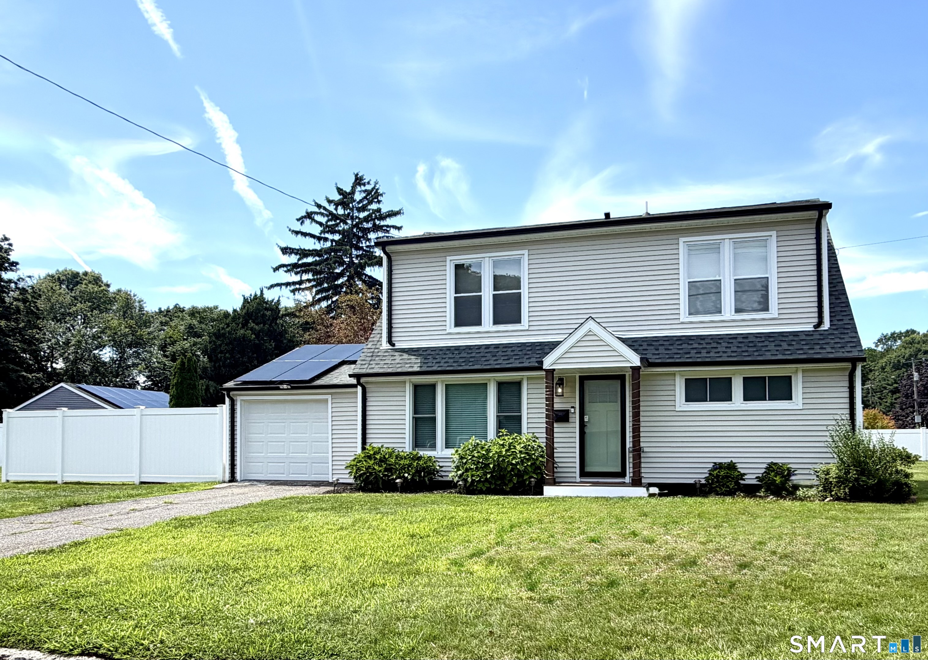 84 Dalton Road Milford, CT 06460 - Photo 1 of 19 Gallery Image 1