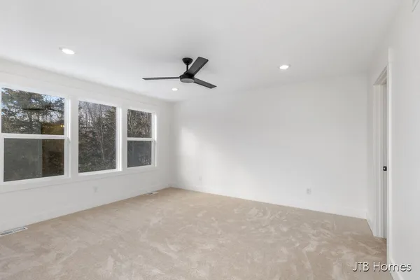 $669,900 | 5940 Valley Point Drive Southeast, Caledonia, MI 49316