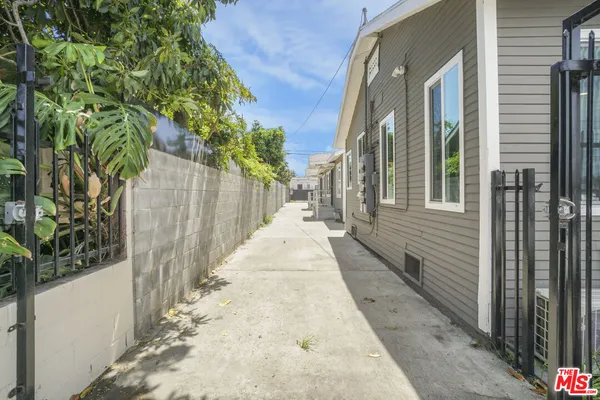 a view of house with a outdoor space