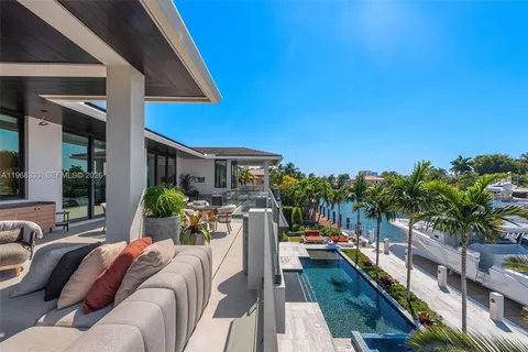 $17,900,000 | 22 Isla Bahia Drive, Fort Lauderdale, FL 33316