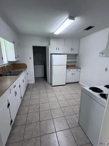 $1,225 | 3022 Wilshire Drive, Baton Rouge, LA 70806