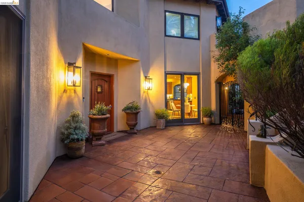 $2,549,000 | 6257 Virgo Road, Oakland, CA 94611