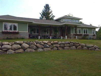 9218 Center Road Fenton, MI 48430 - Photo 5 of 28 20282499-4.JPG