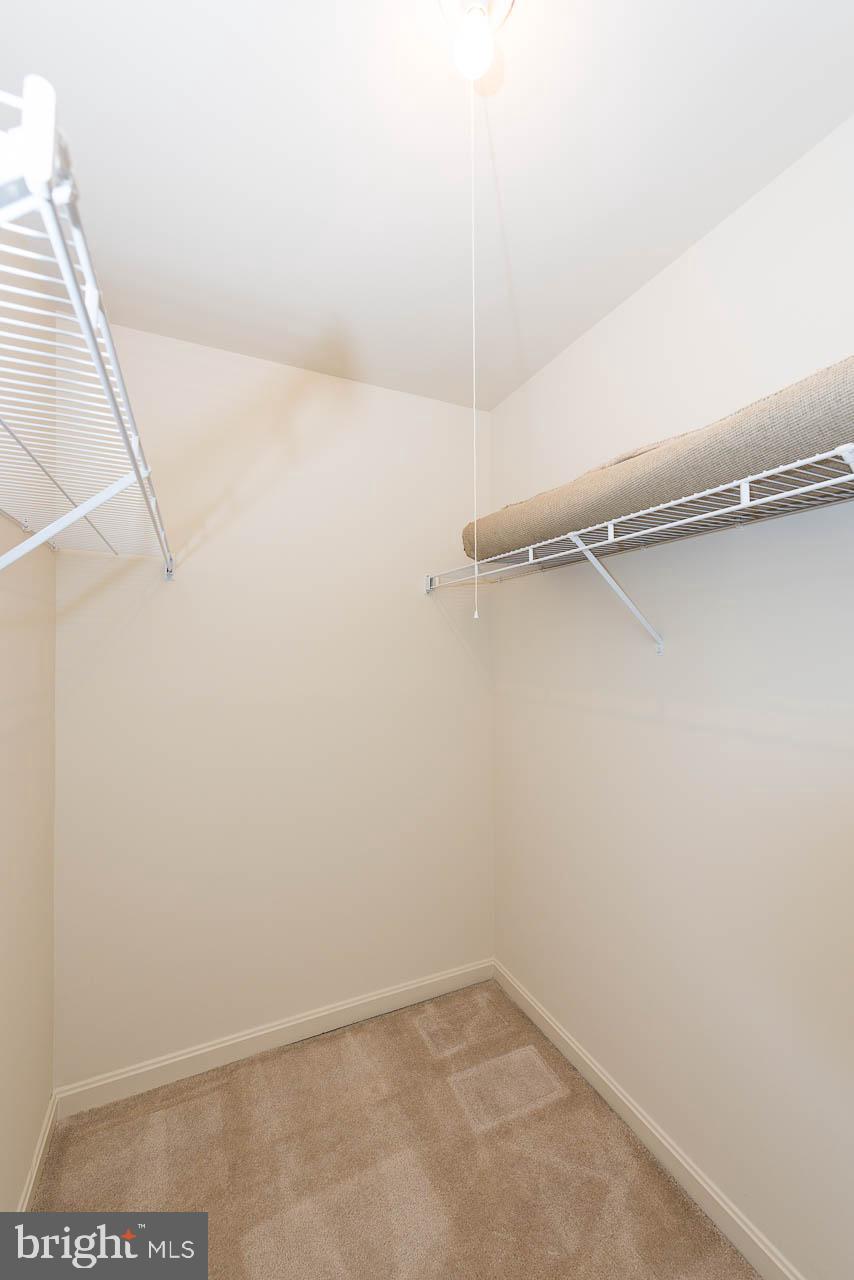 12066 Edgemere Circle Reston, VA 20190 - Photo 12 of 46