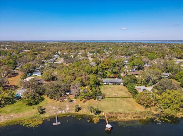 $375,000 | 1617 Lake Nettie Court, Eustis, FL 32726