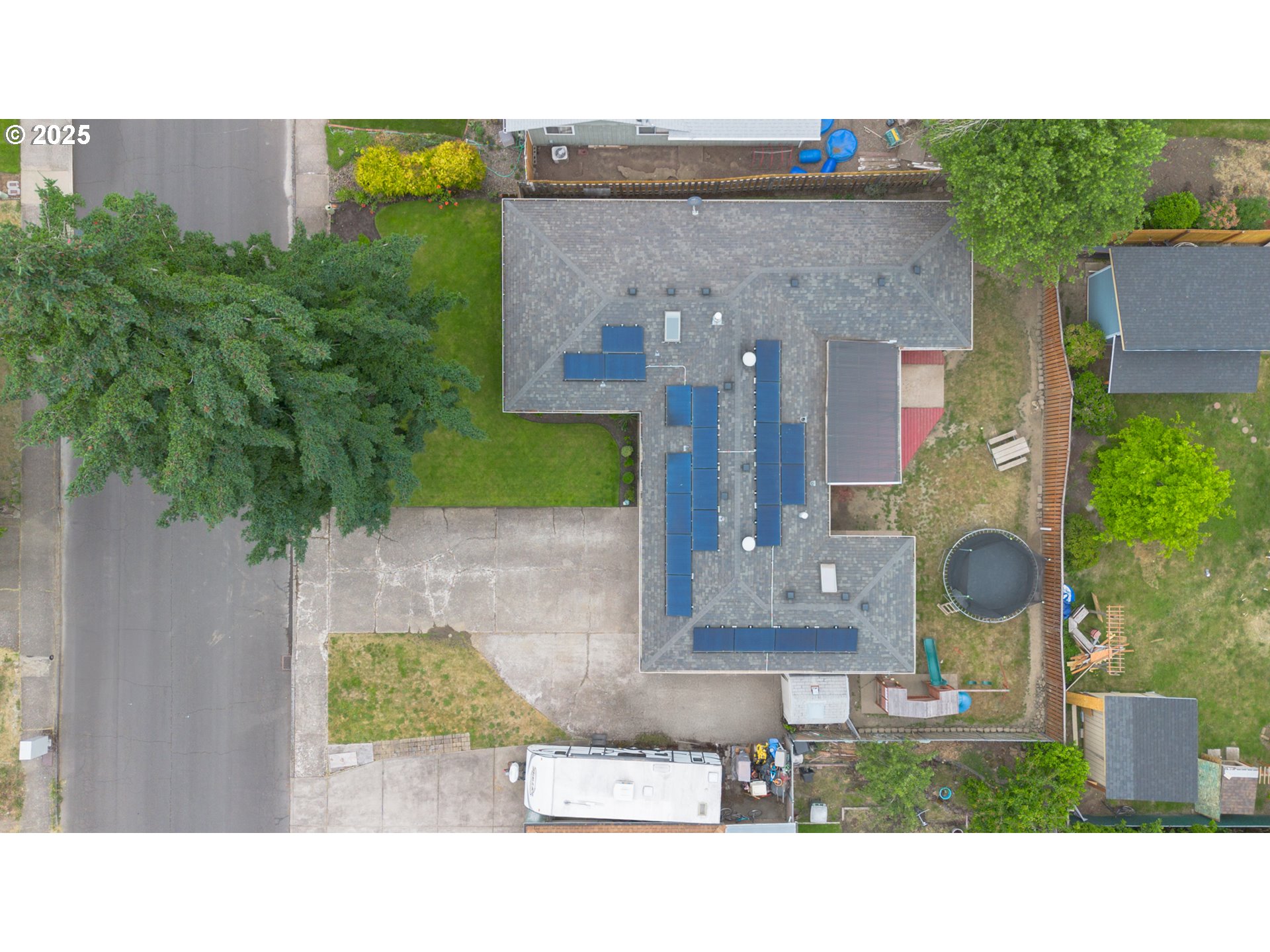 446 44th Avenue Southeast Salem, OR 97317 - Photo 34 of 37 a picture of a city view