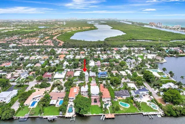 $4,500 | 937 North North Lake Drive, Hollywood, FL 33019