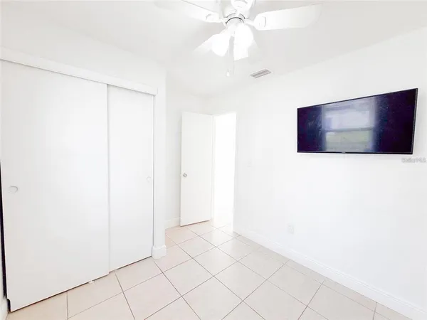 $1,800 | 407 West Bella Vista Street, Lakeland, FL 33805