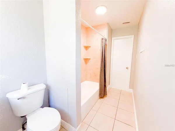 $1,800 | 407 West Bella Vista Street, Lakeland, FL 33805