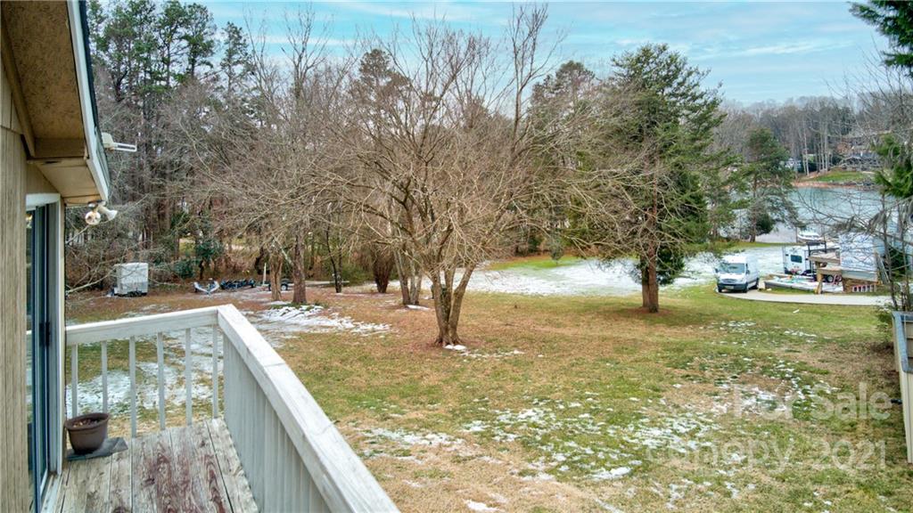 262 Spring Run Road Mooresville, NC 28117 - Photo 37 of 42 a view of yard with tree in the background