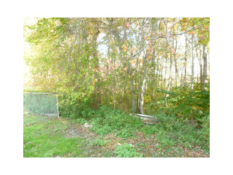 196 Coldbrook Road Little Compton, RI 02837 - Photo 4 of 7 Yard/Garden.