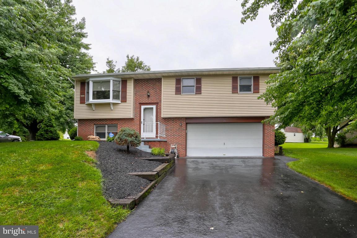 75 Buchland Road Ephrata, PA 17522 - Photo 1 of 28 Gallery Image 1