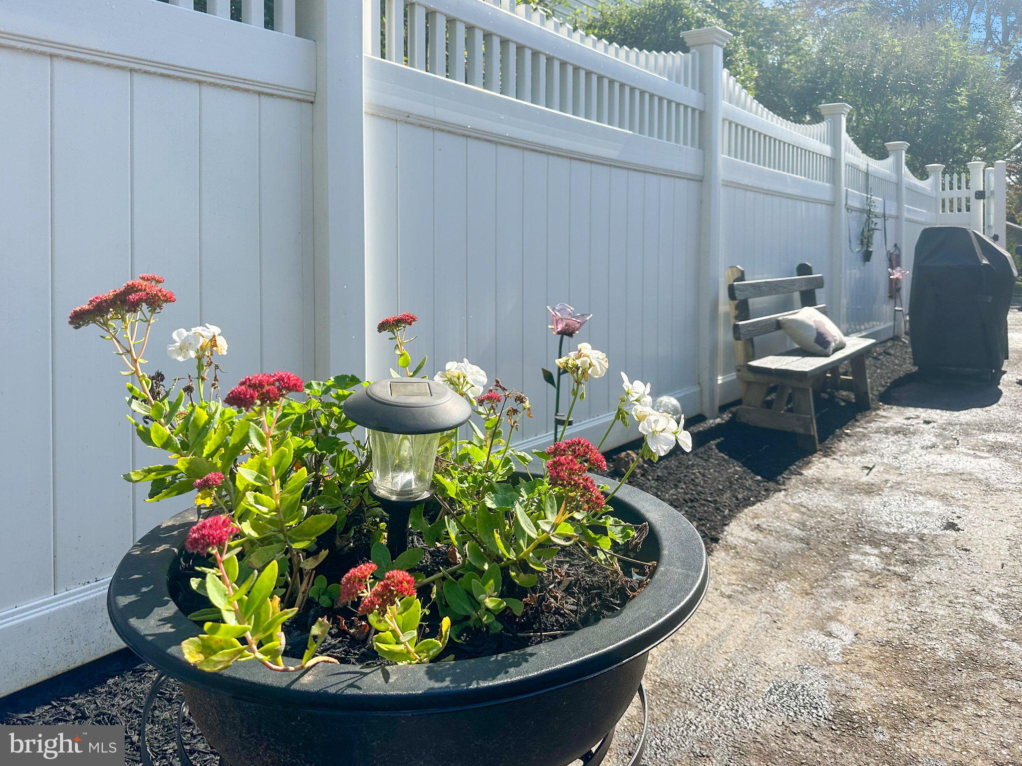 136 Gable Road Paoli, PA 19301 - Photo 30 of 38 Meticulous Landscaping