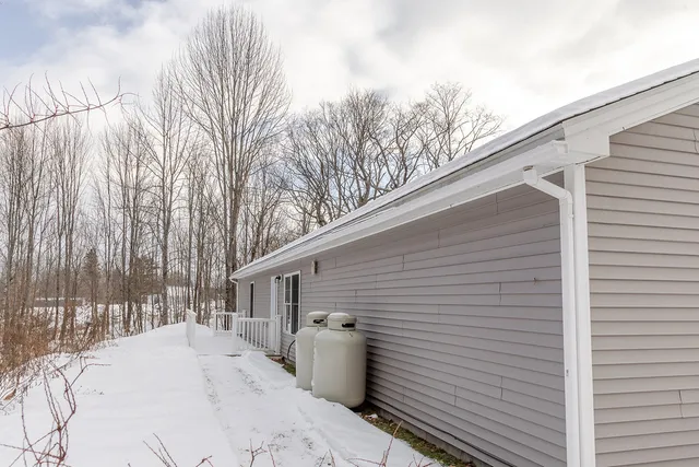 $320,000 | 508 Essex Street, Dover-Foxcroft, ME 04426