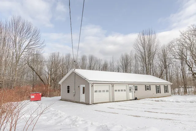 $320,000 | 508 Essex Street, Dover-Foxcroft, ME 04426