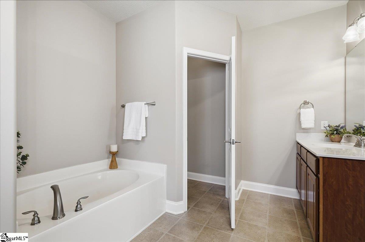 572 Ellsmere Way Moore, SC 29369 - Photo 16 of 33
