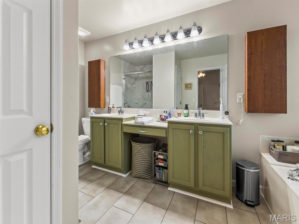 1509 Cedar Ridge Drive O'Fallon, IL 62269 - Photo 24 of 53 Gallery Image 24