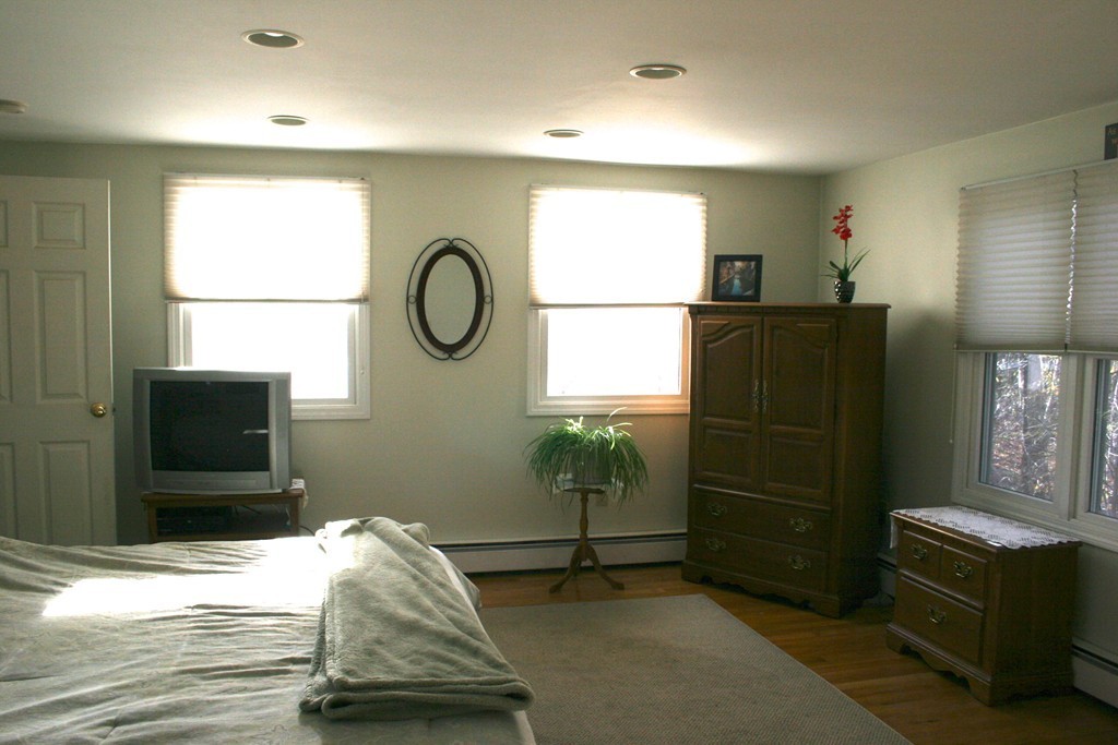 75 Main Street Hanover, MA 02339 - Photo 9 of 29 Gallery Image 9