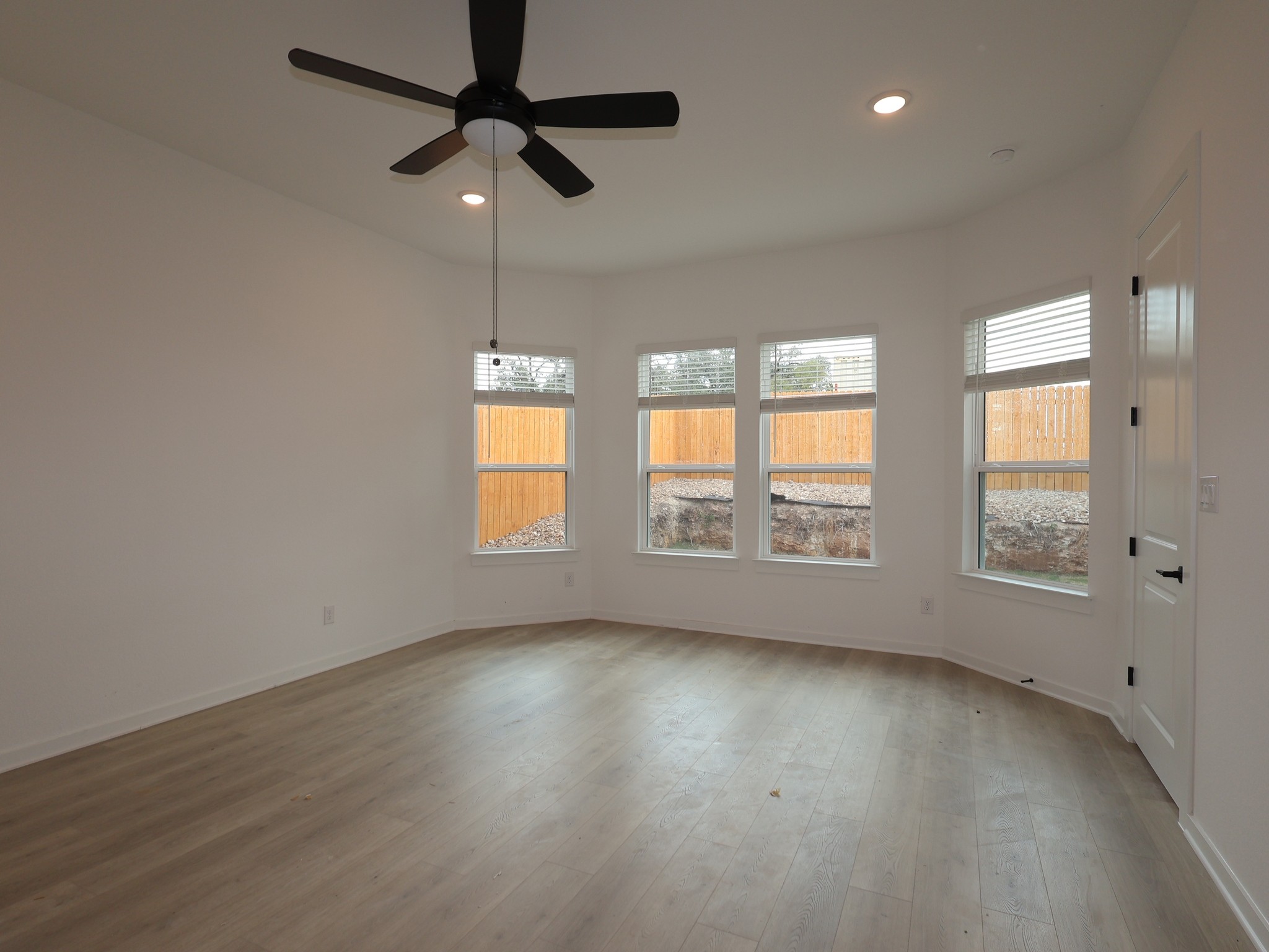 466 Bishop Wood Road Dripping Springs, TX 78620 - Photo 8 of 24 Gallery Image 8
