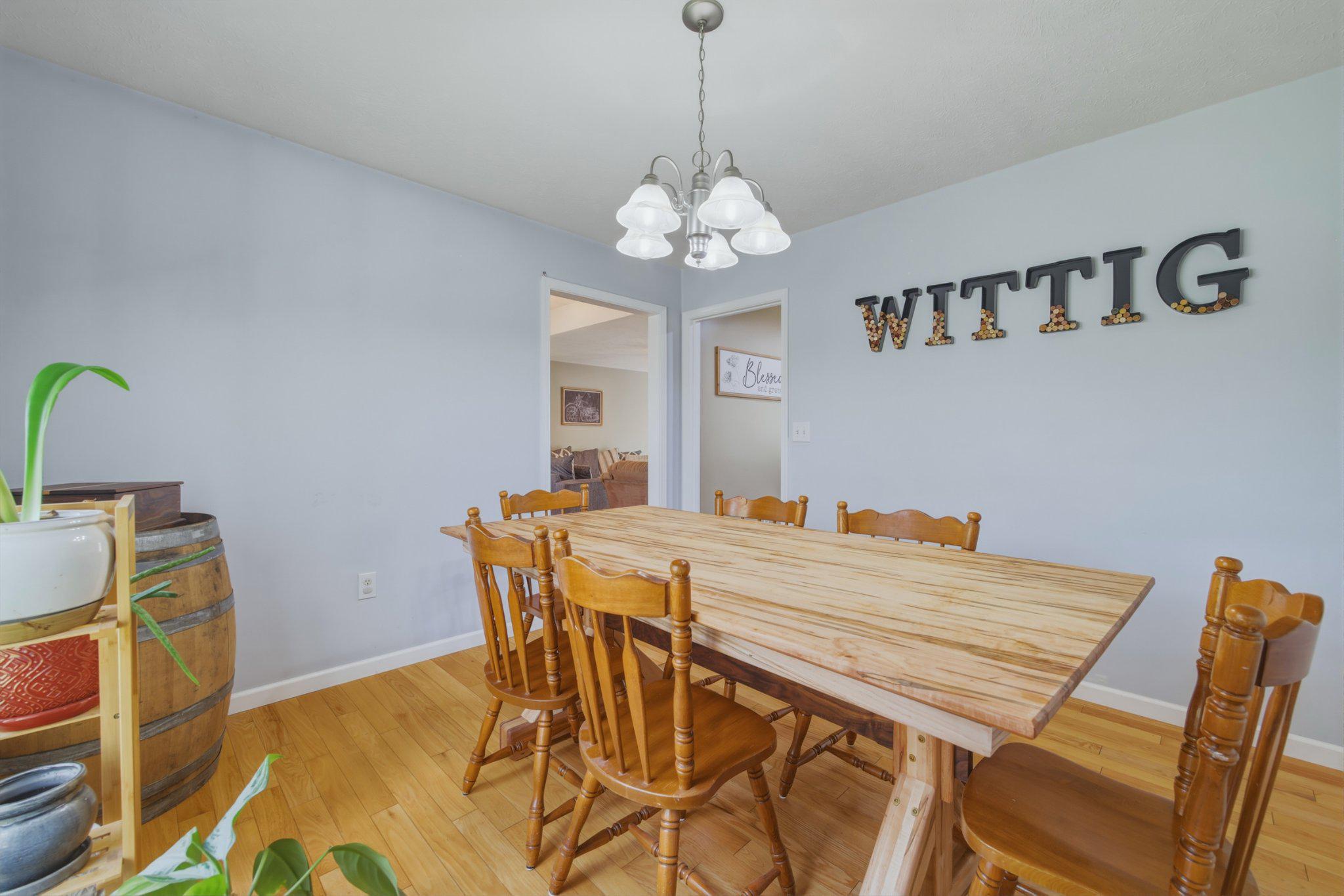 1034 Hepner Road Mount Jackson, VA 22842 - Photo 24 of 62 Dining room