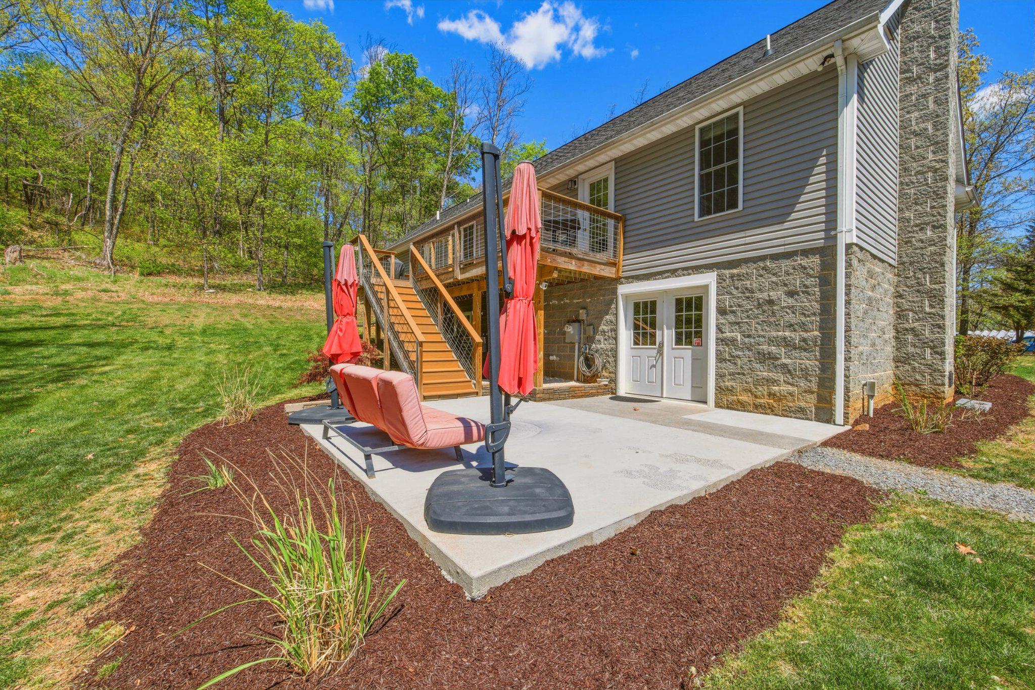 1034 Hepner Road Mount Jackson, VA 22842 - Photo 7 of 62 Patio