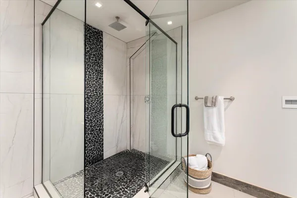 $4,200,000 | 56087 Highway 395, Davis Creek, CA 96108