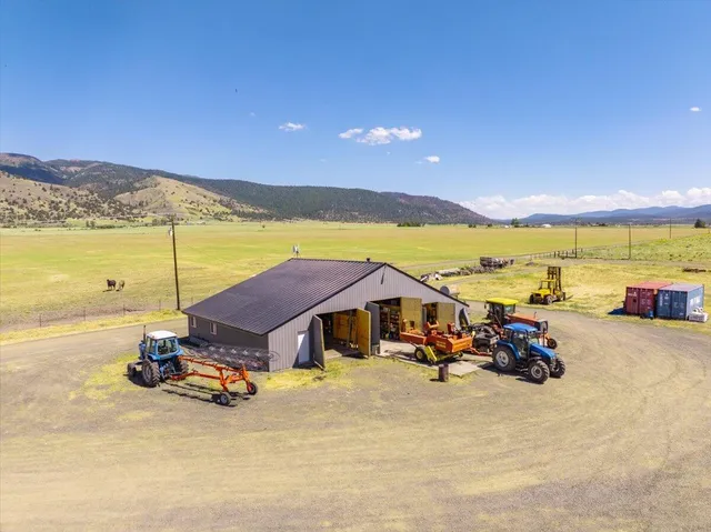 $4,200,000 | 56087 Highway 395, Davis Creek, CA 96108