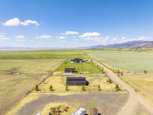 $4,200,000 | 56087 Highway 395, Davis Creek, CA 96108