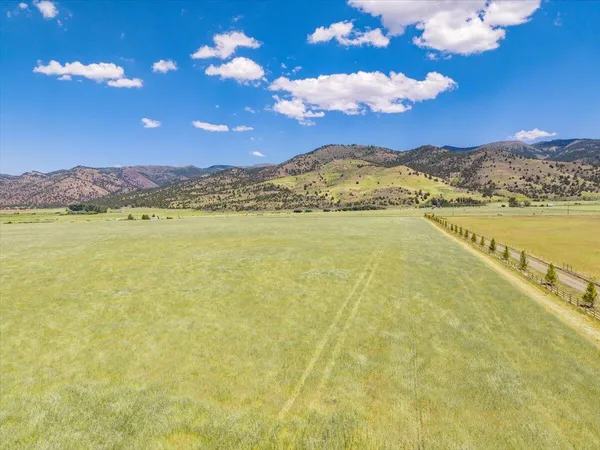 $4,200,000 | 56087 Highway 395, Davis Creek, CA 96108