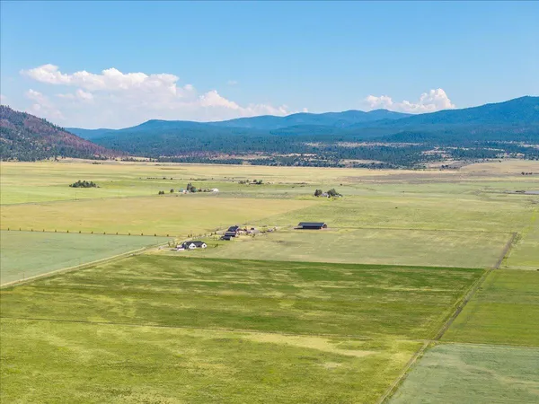 $4,200,000 | 56087 Highway 395, Davis Creek, CA 96108