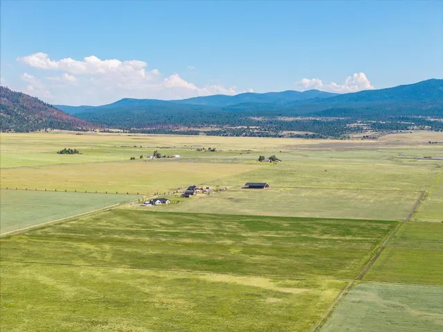 $4,200,000 | 56087 Highway 395, Davis Creek, CA 96108