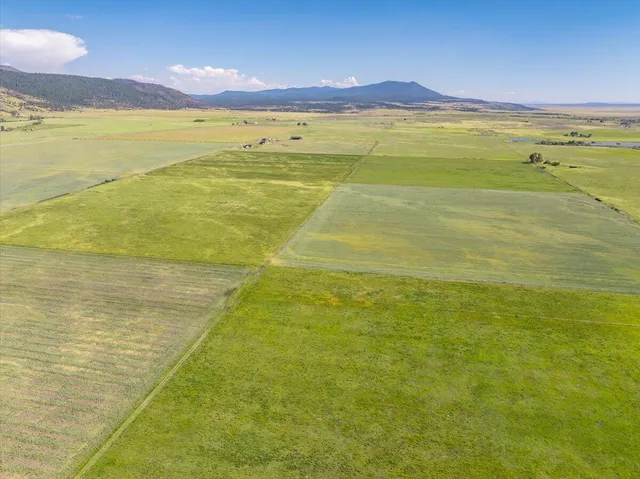 $4,200,000 | 56087 Highway 395, Davis Creek, CA 96108