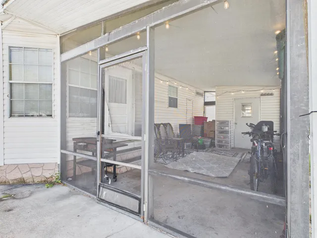 $159,000 | 102 Northeast 8th Avenue, Okeechobee, FL 34972