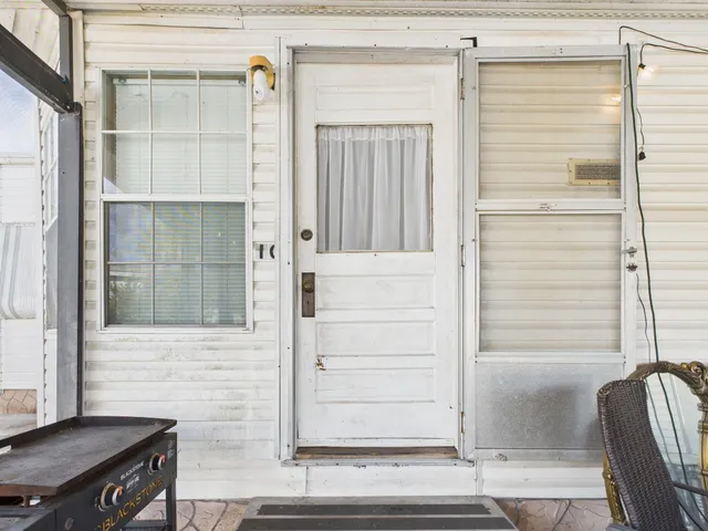 a view of front door