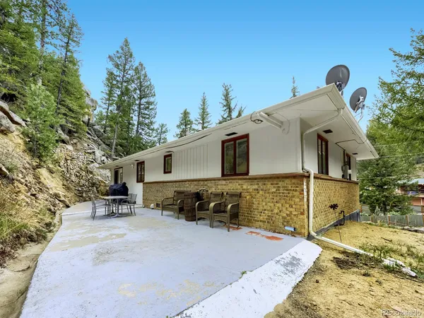 $550,000 | 21005 Highway 7, Lyons, CO 80540