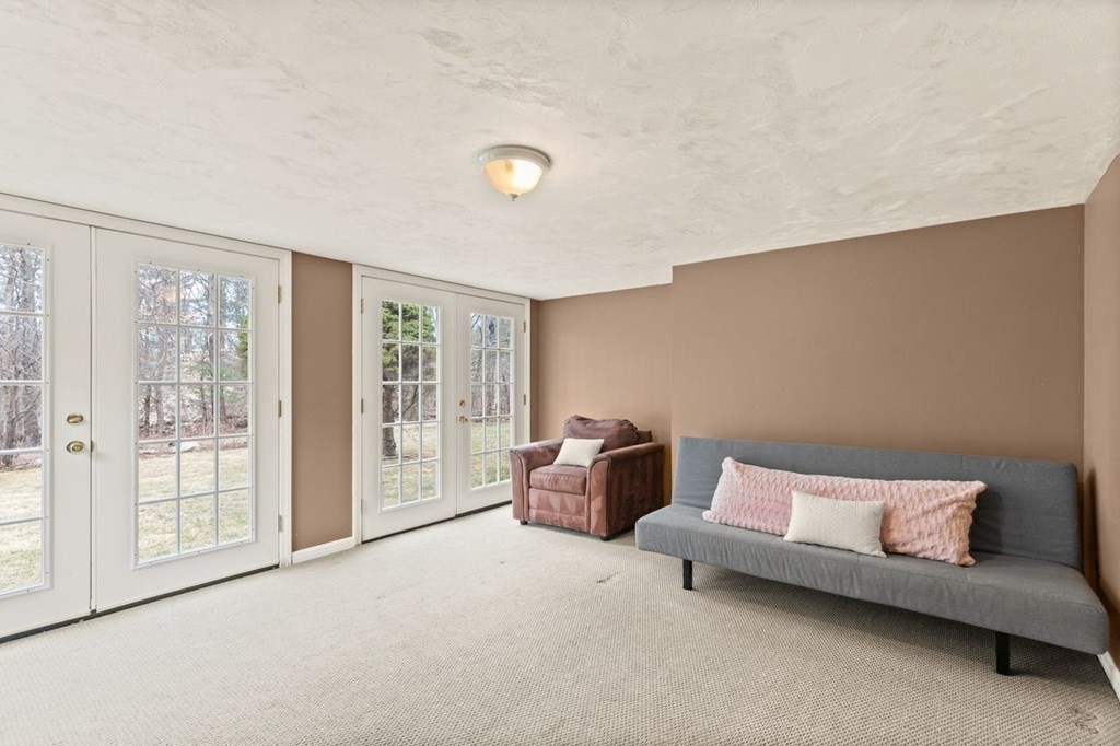 10 Borderland Road Sharon, MA 02067 - Photo 26 of 37 Gallery Image 26