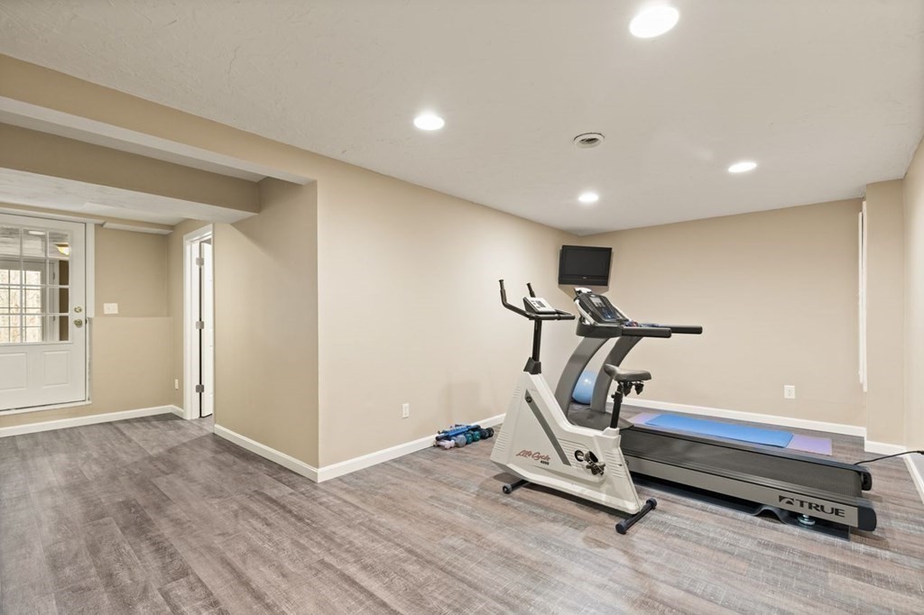 10 Borderland Road Sharon, MA 02067 - Photo 27 of 37 Gallery Image 27