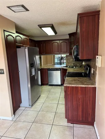 $2,350 | 615 Northwest 210th Street, Miami, FL 33169