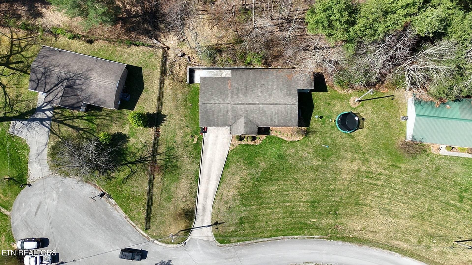 609 South Proctor Boulevard Oneida, TN 37841 - Photo 40 of 44 1