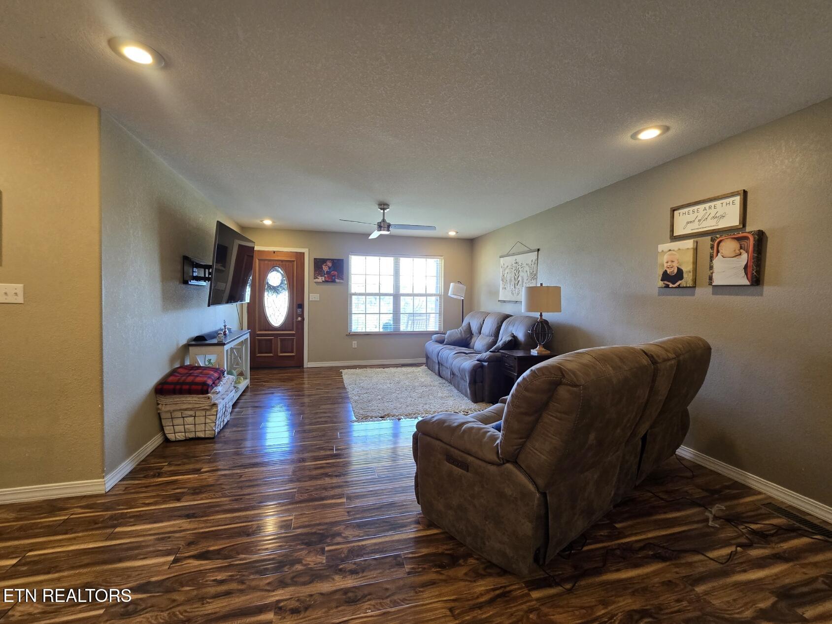 609 South Proctor Boulevard Oneida, TN 37841 - Photo 10 of 44 20260325_122624