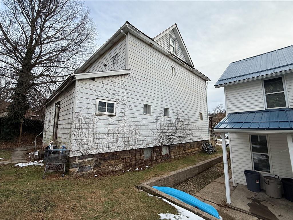 122 West Quarry Street Butler, PA 16001 - Photo 3 of 15 a view of a house with a yard