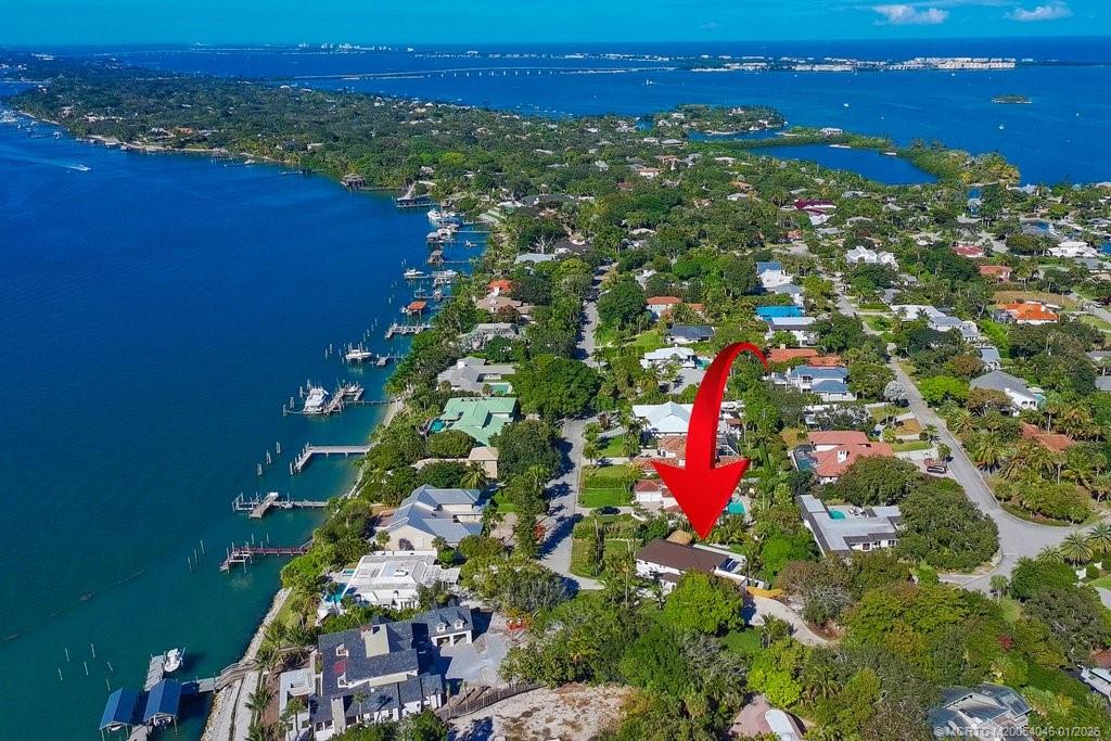 37 East High Point Road Stuart, FL 34996 - Photo 9 of 54