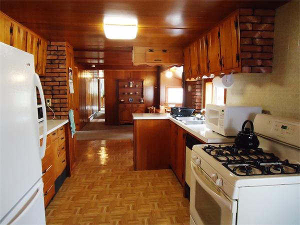 2 Sprague Road Clinton, MA 01510 - Photo 3 of 18