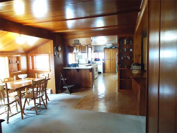 2 Sprague Road Clinton, MA 01510 - Photo 4 of 18