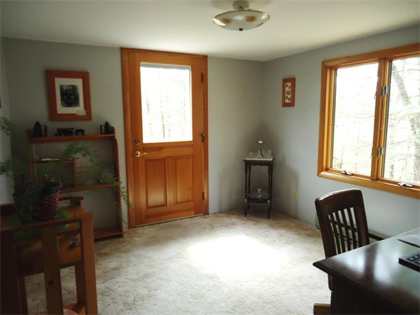 2 Sprague Road Clinton, MA 01510 - Photo 6 of 18