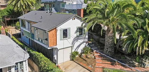 $2,400,000 | 31505 Eagle Rock Way, Laguna Beach, CA 92651