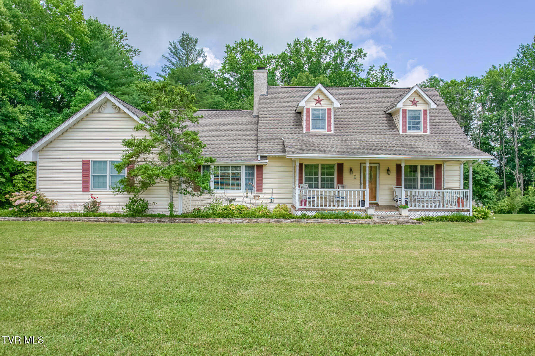 1678 Sluder Road Shady Valley, TN 37688 - Photo 1 of 110 1678 Sluder Rd-1