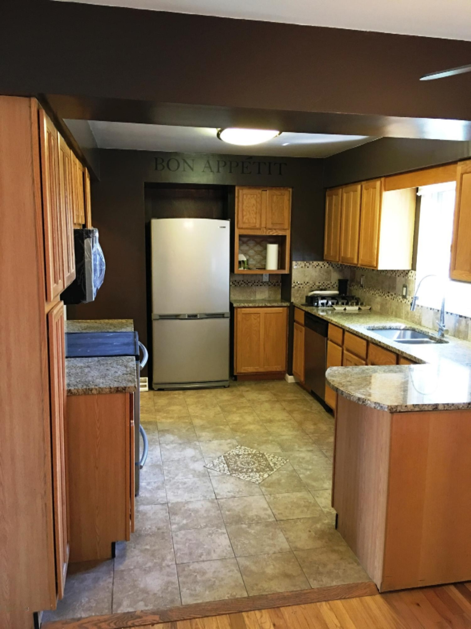 2104 Nazareth Road Kalamazoo, MI 49048 - Photo 6 of 8 IMG_0123