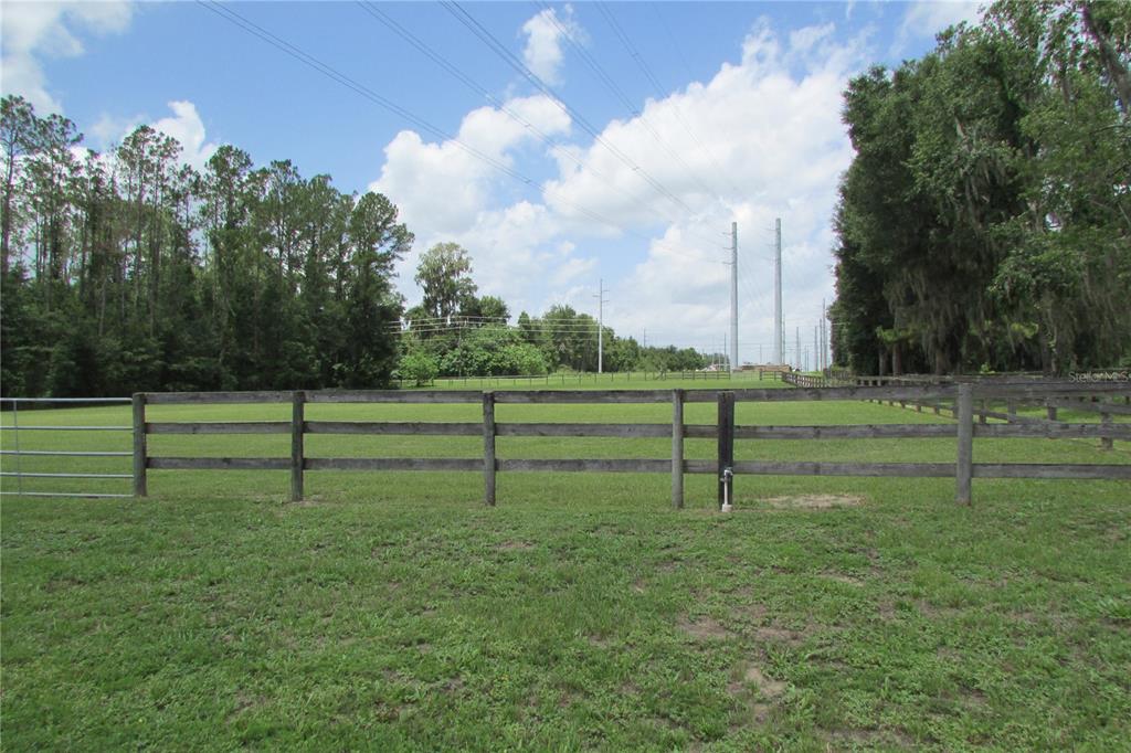 10455 Northwest Gainesville Road Ocala, FL 34482 - Photo 17 of 51 Gallery Image 17