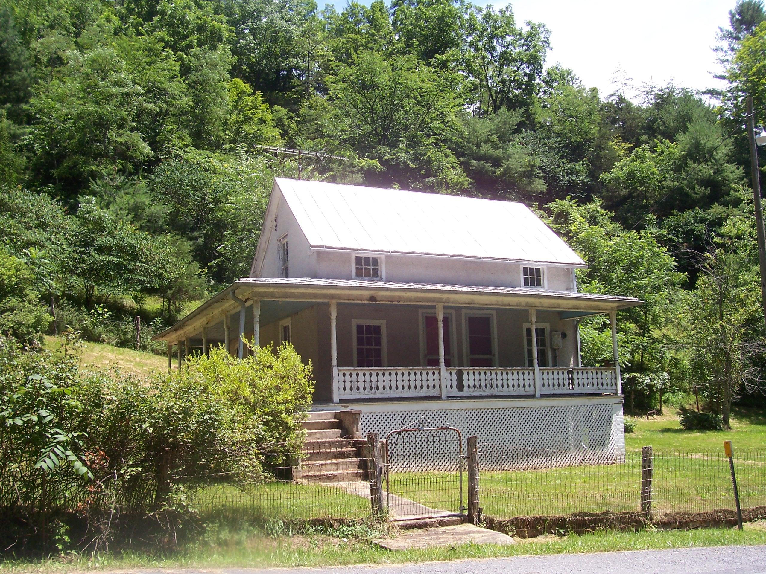4103 Rich Patch Road Covington, VA 24426 - Photo 1 of 30 Front